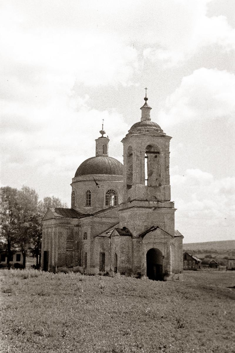 Фото 1942 г. с аукциона e-bay.de, архивная фотография. Церковь Вознесения Господня, Марки (Каменский район, Воронежская область)
