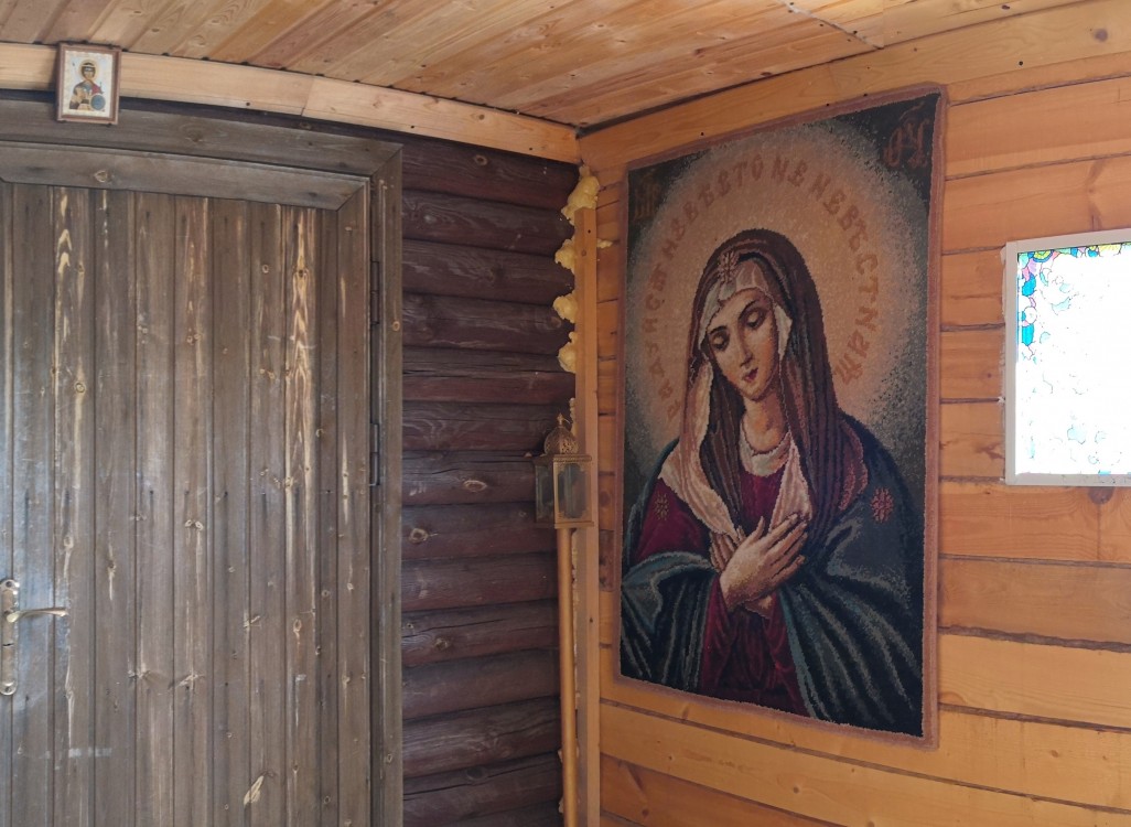 Часовня Михаила Архангела, Лангерево (Ломоносовский район, Ленинградская область). интерьер и убранство, в притворе