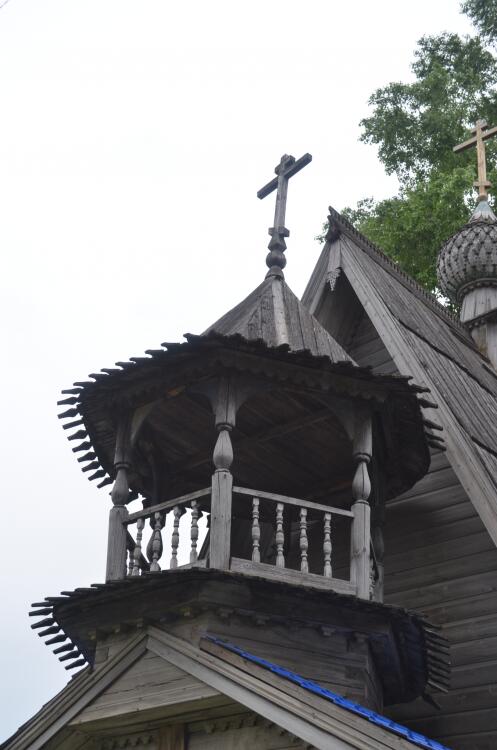 Часовня Покрова Пресвятой Богородицы и Александра Невского, Конёво (Плесецкий район, Архангельская область). архитектурные детали, Колокольня