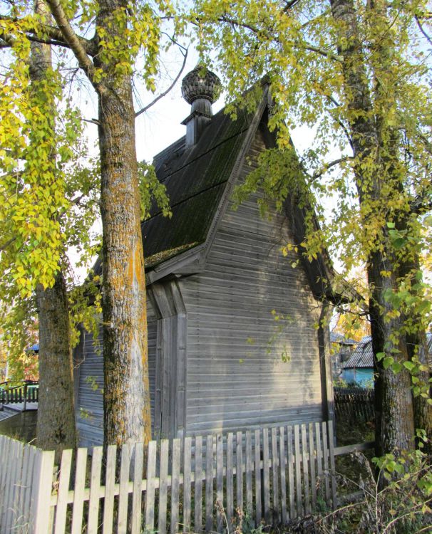 Часовня Покрова Пресвятой Богородицы и Александра Невского, Конёво (Плесецкий район, Архангельская область). фасады, вид с юго-востока