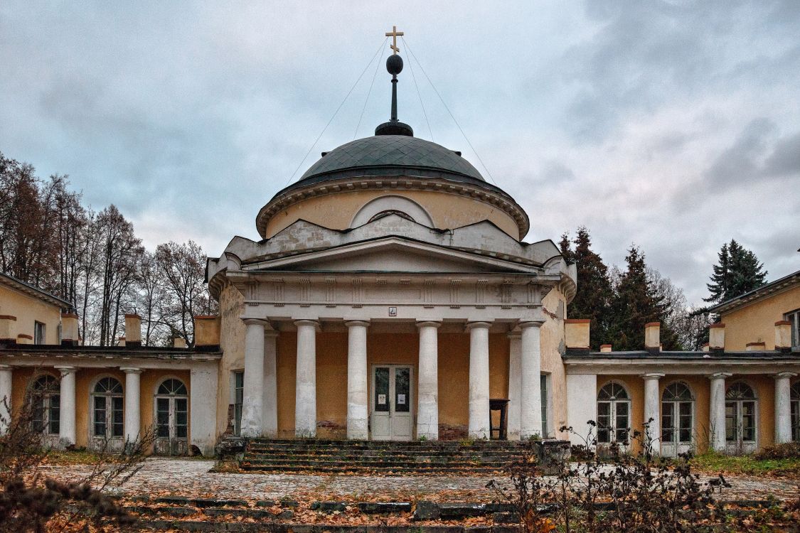 Церковь Димитрия Ростовского, Суханово (Ленинский городской округ, Московская область). фасады