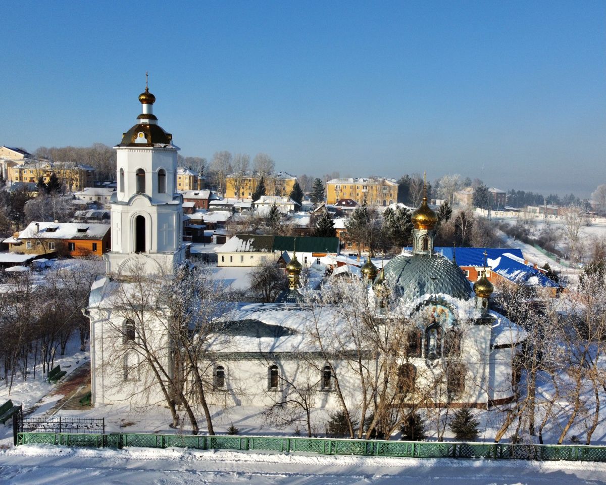 Церковь Сергия Радонежского, Бородино (Бородино, город, Красноярский край). общий вид в ландшафте, Вид с юга