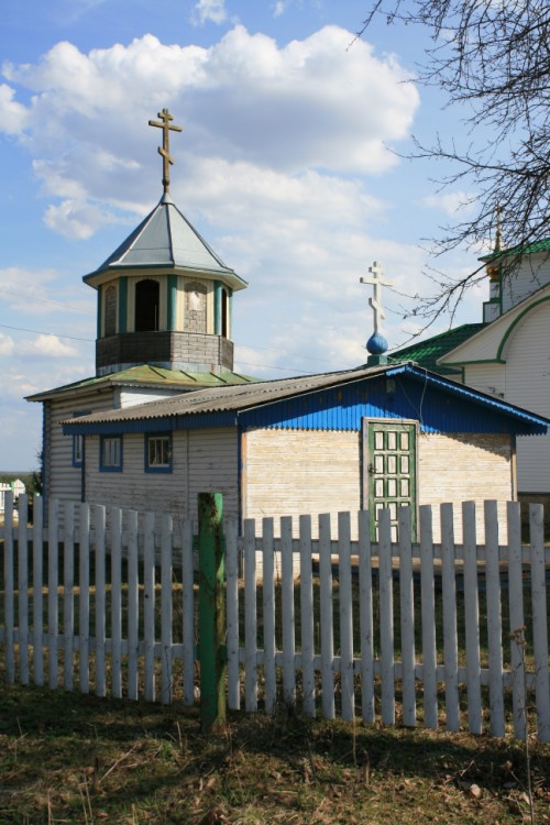 Церковь Николая и Александры, царственных страстотерпцев, Спаспоруб (Прилузский район, Республика Коми). фасады