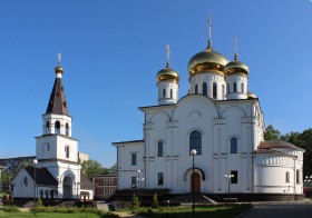 Череповец. Кафедральный собор Афанасия и Феодосия Череповецких