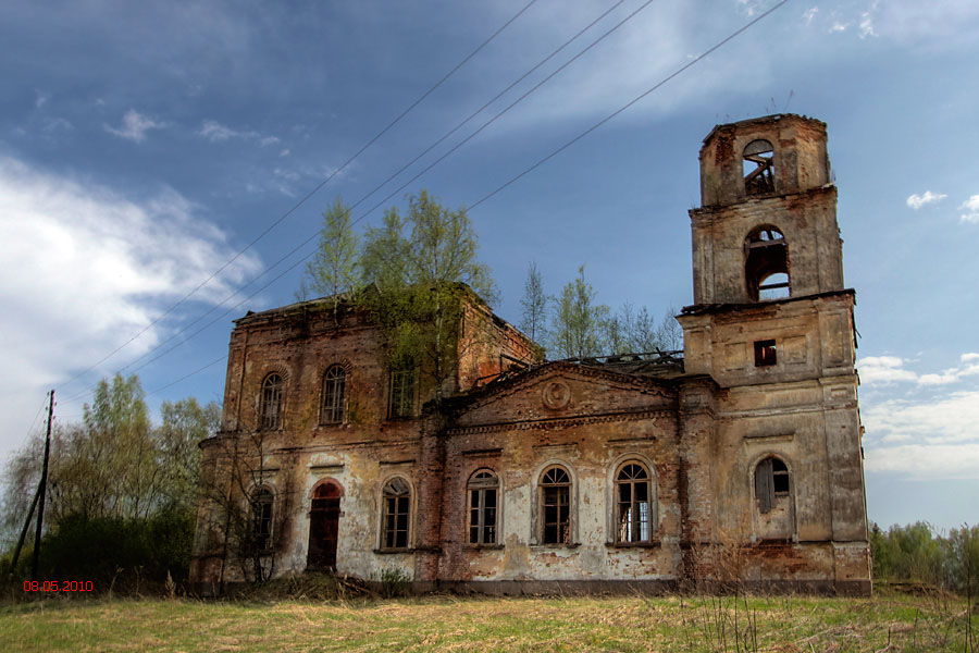 Горки (Погост Жукопа). Церковь Богоявления Господня. фасады