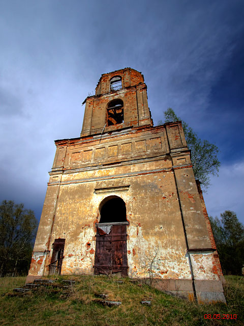 Горки (Погост Жукопа). Церковь Богоявления Господня. архитектурные детали