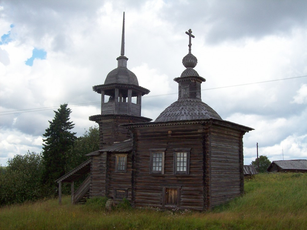 Средняя Отла. Часовня Введения во храм Пресвятой Богородицы. фасады, Вид с юго-востока