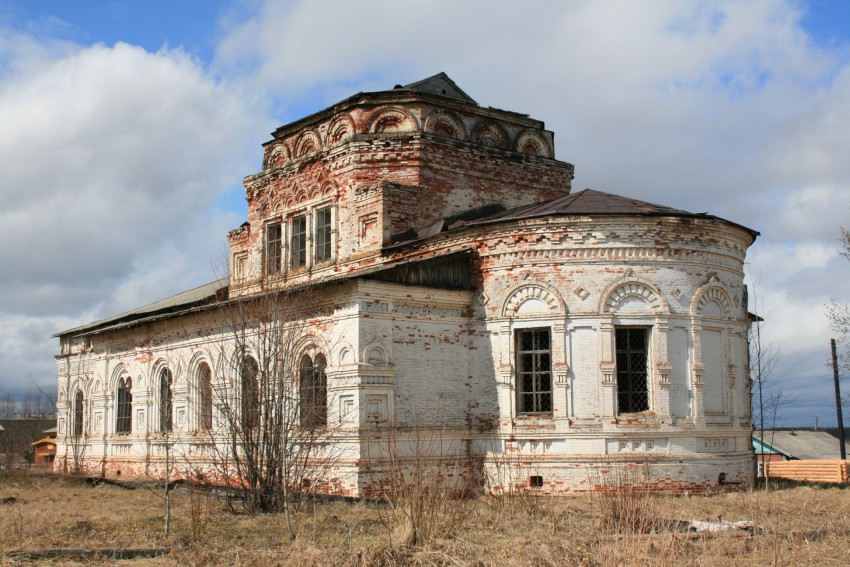 Большелуг. Церковь Николая Чудотворца. фасады, Село Большелуг. Церковь Николая Чудотворца