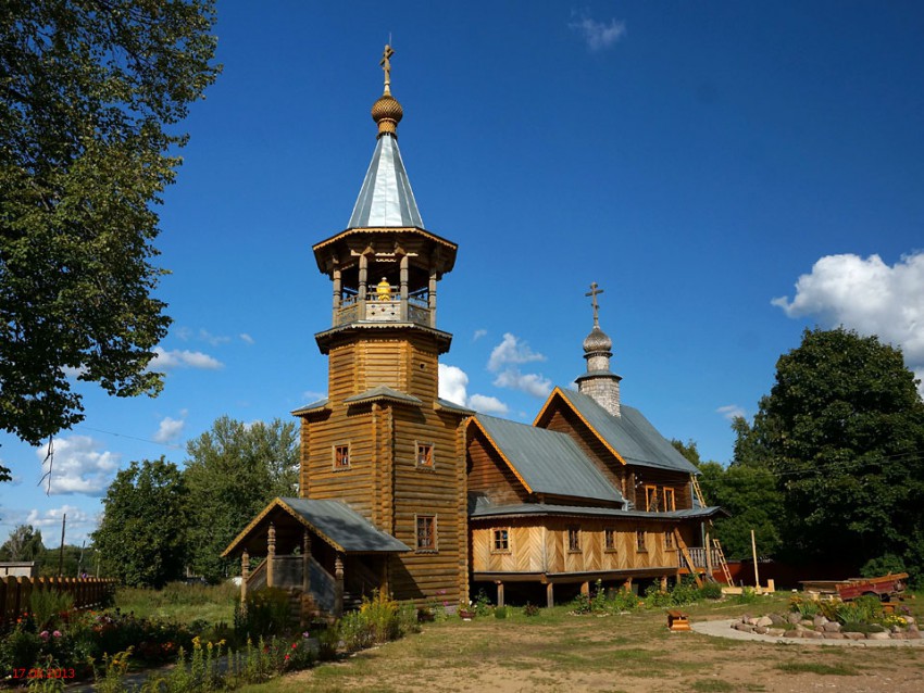 Пено. Церковь Сергия Радонежского. фасады
