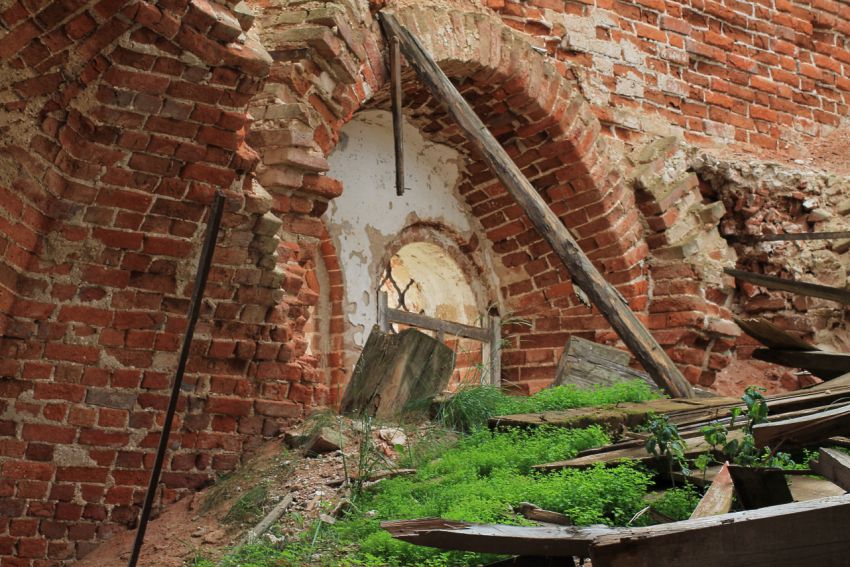 Церковь Троицы Живоначальной, Позыткерос (Корткеросский район, Республика Коми). интерьер и убранство
