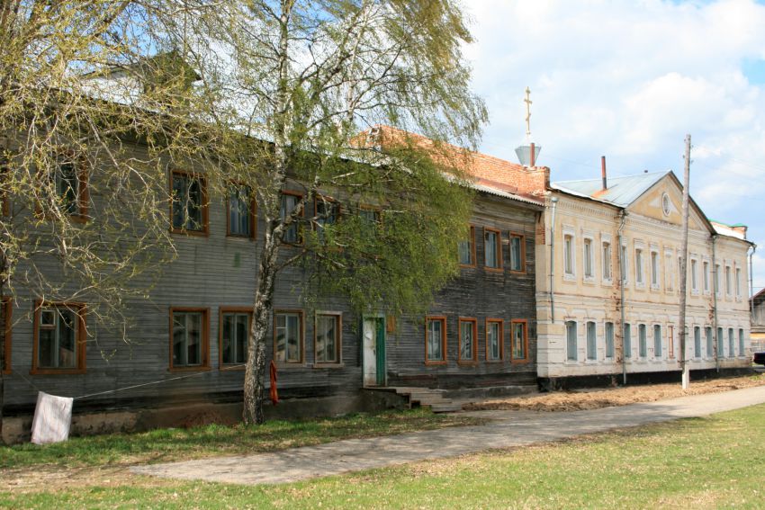 Кылтовский Крестовоздвиженский монастырь, Кылтово (Княжпогостский район, Республика Коми). фасады, Село Кылтово. Кылтовский Крестовоздвиженский женский монастырь