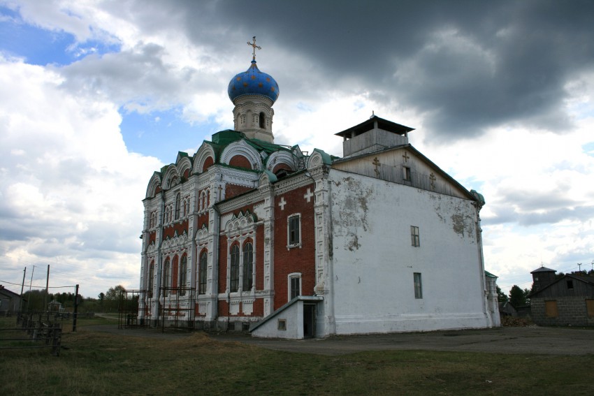 Кылтовский Крестовоздвиженский монастырь. Церковь Зосимы и Савватия, Кылтово (Княжпогостский район, Республика Коми). фасады, Село Кылтово. Кылтовский Крестовоздвиженский женский монастырь. Церковь Зосимы и Савватия