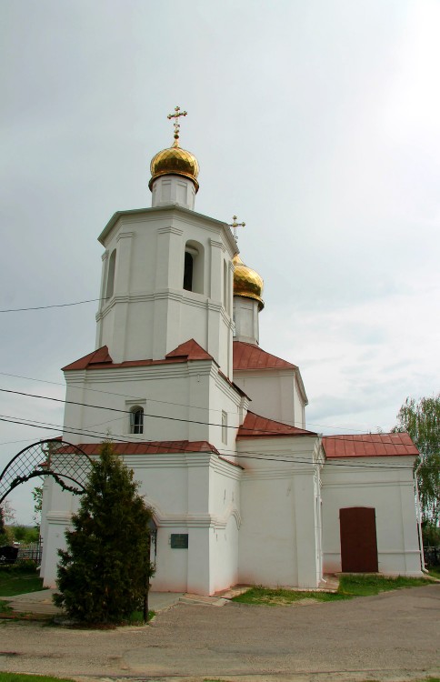 Чертовицы. Церковь Михаила Архангела. фасады