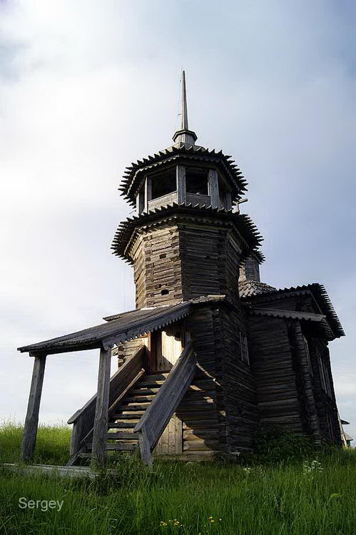 Средняя Отла. Часовня Введения во храм Пресвятой Богородицы. фасады