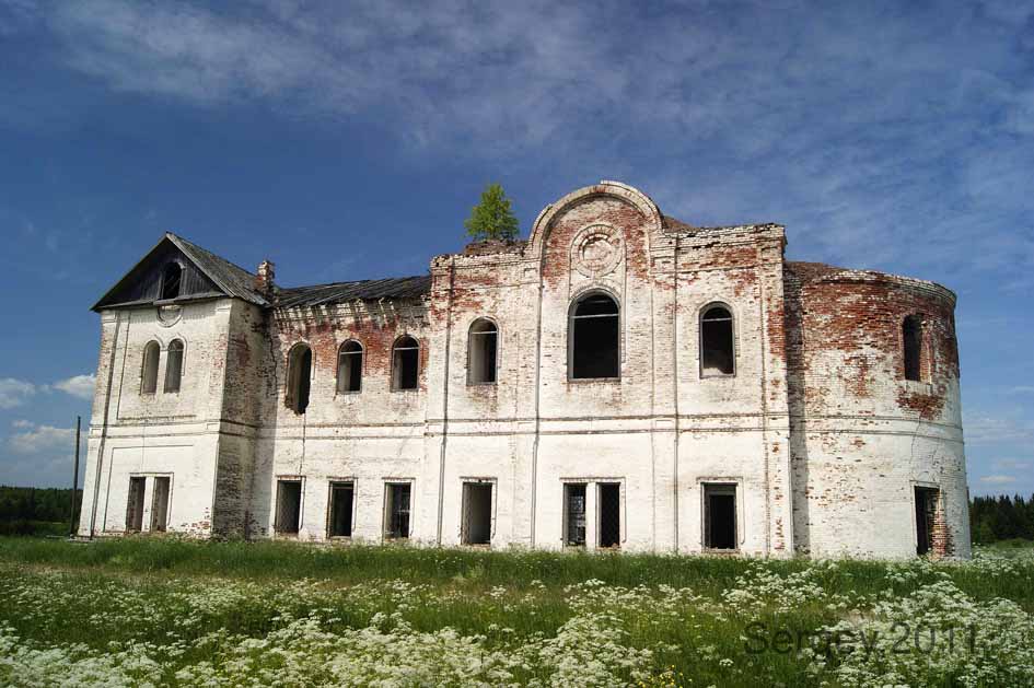 Весляна. Церковь Николая Чудотворца (новая). фасады