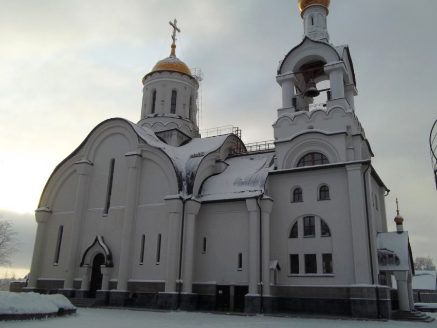 Сургут. Церковь Николая Чудотворца на Черном мысу. фасады