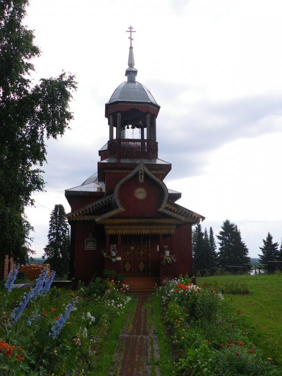 Церковь Троицы Живоначальной, Троицко-Печорск (Троицко-Печорский район, Республика Коми). общий вид в ландшафте