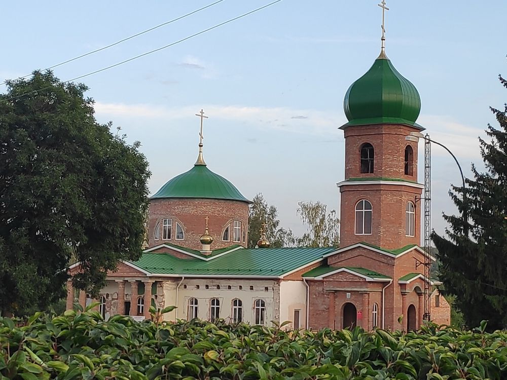 Церковь Воскресения Христова, Павловка (Павловский район, Ульяновская область). фасады, Восстанавливающийся храм Воскресения Христова в р.п.Павловка Ульяновской области