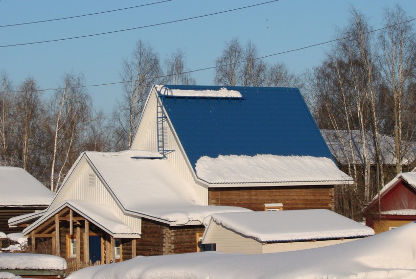 Часовня Покрова Пресвятой Богородицы, Сыктывкар (Сыктывкар, город, Республика Коми). общий вид в ландшафте