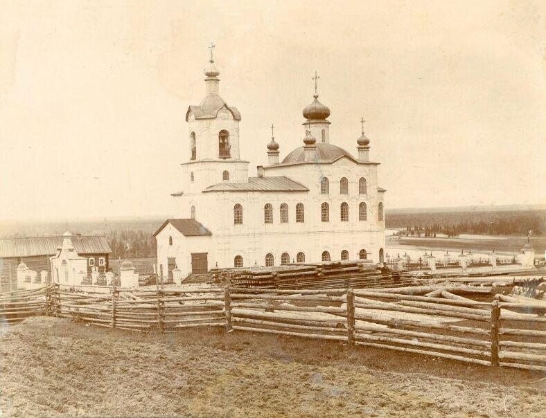 Церковь Рождества Христова, Деревянск (Усть-Куломский район, Республика Коми). архивная фотография, Фото начала ХХ века из фондов Национального музея Республики Коми