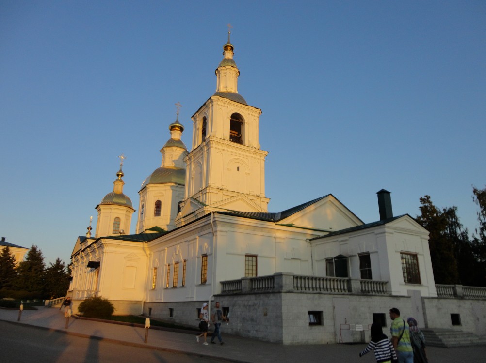 Серафимо-Дивеевский Троицкий монастырь. Церковь Рождества Пресвятой Богородицы, Дивеево (Дивеевский район, Нижегородская область). фасады
