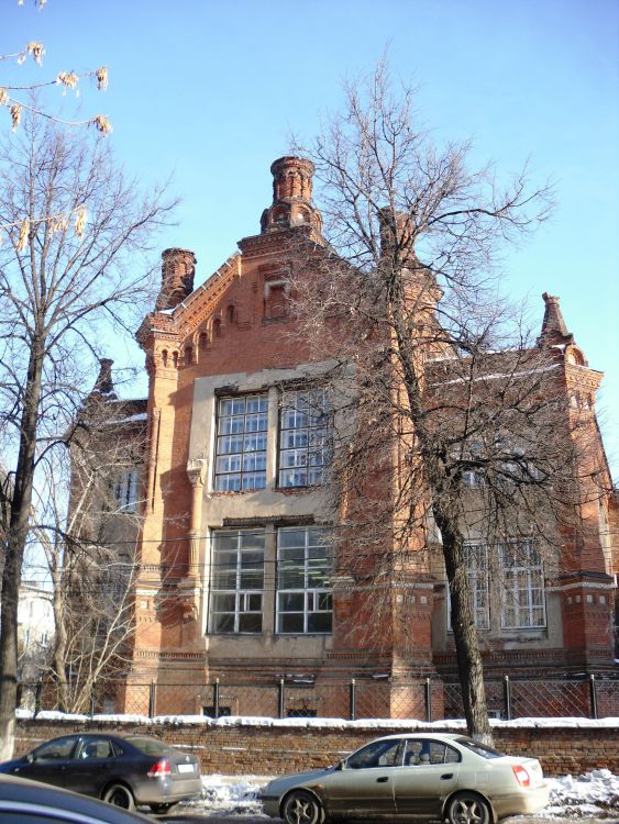 Церковь Николая Чудотворца и Александры Римской при бывшей Мариинской женской гимназии, Пермь (Пермь, город, Пермский край). фасады