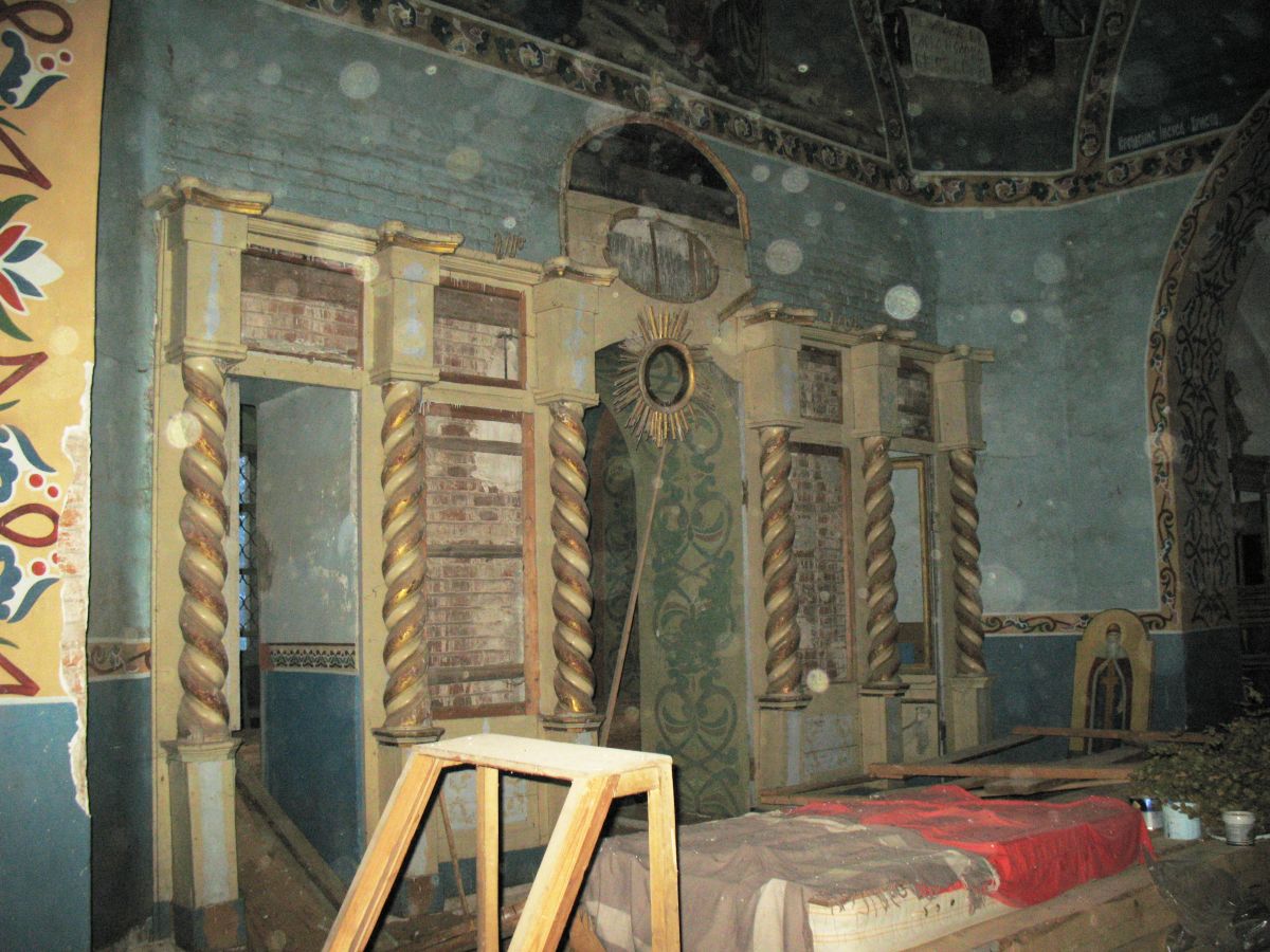 Церковь Вознесения Господня, Водзимонье (Вавожский район, Республика Удмуртия). интерьер и убранство, до реставрации