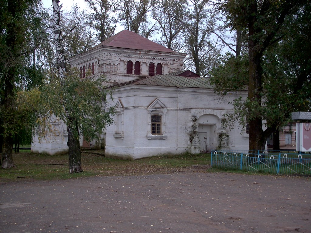 Нынек. Церковь Введения во храм Пресвятой Богородицы. фасады