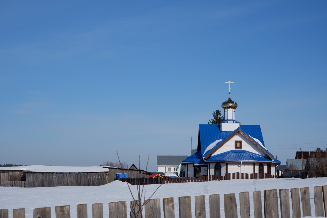 Пихтовка. Церковь Михаила Архангела. общий вид в ландшафте