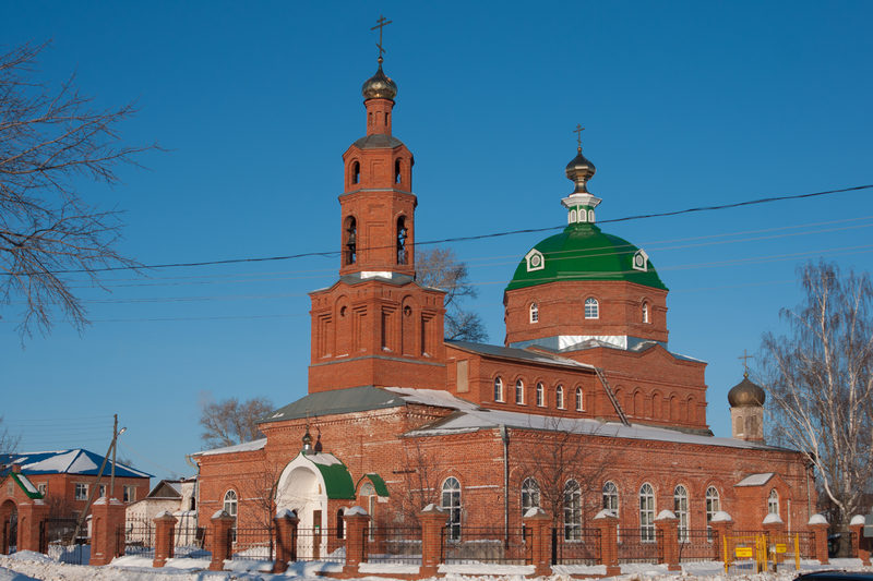 Алнаши. Церковь Троицы Живоначальной. фасады