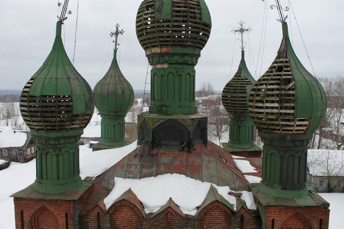 Тортым. Церковь Покрова Пресвятой Богородицы. архитектурные детали