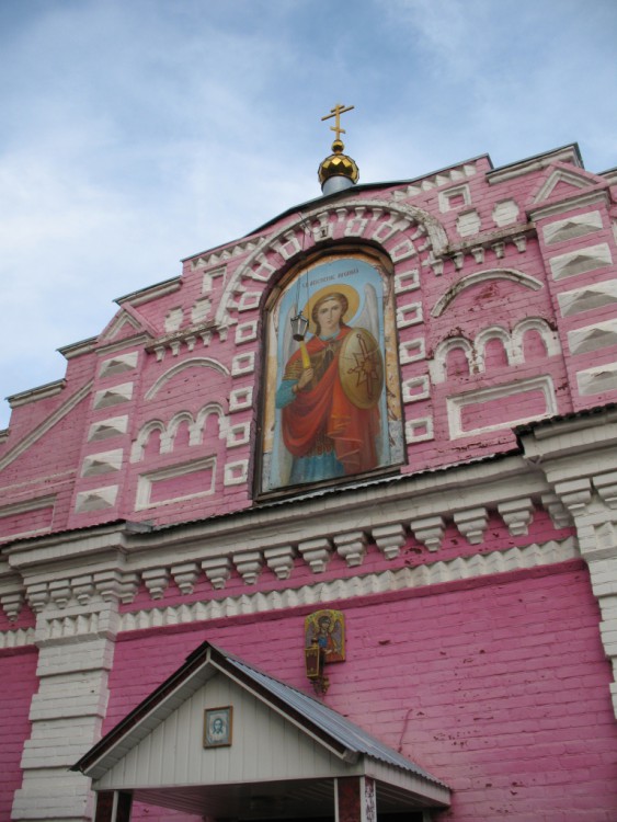 Можга, г.. Церковь Михаила Архангела. архитектурные детали