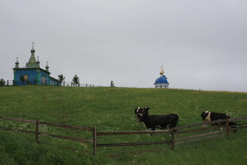 Ыб. Ыбский Серафимовский женский монастырь. общий вид в ландшафте, Село Ыб. Ыбский Серафимовский женский монастырь 