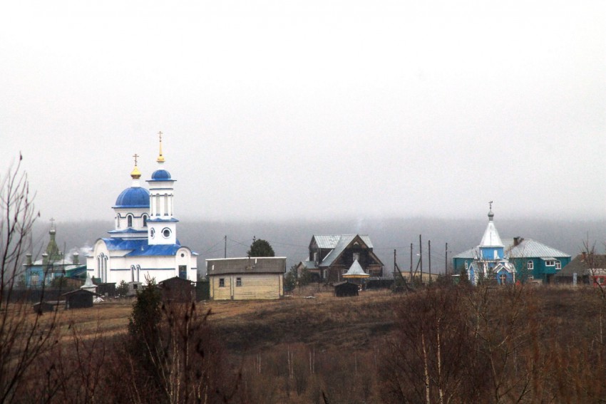 Ыбский Серафимовский женский монастырь, Ыб (Сыктывдинский район, Республика Коми). общий вид в ландшафте