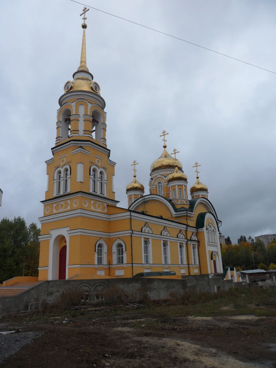 Липецк. Церковь Всех Святых, в земле Российской просиявших. фасады