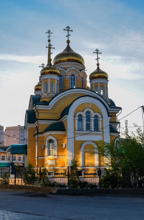 Липецк. Церковь Всех Святых, в земле Российской просиявших. фасады