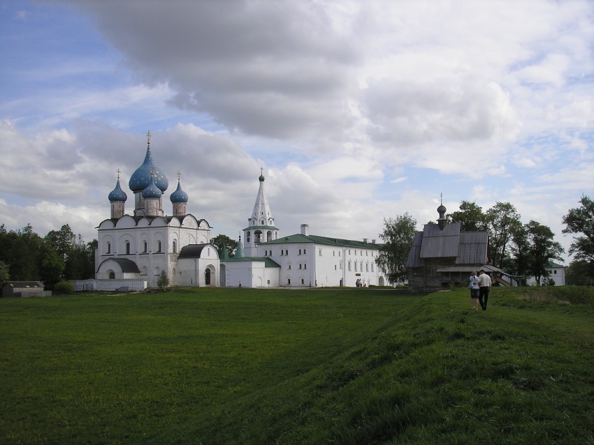 Суздаль. Кремль. фасады