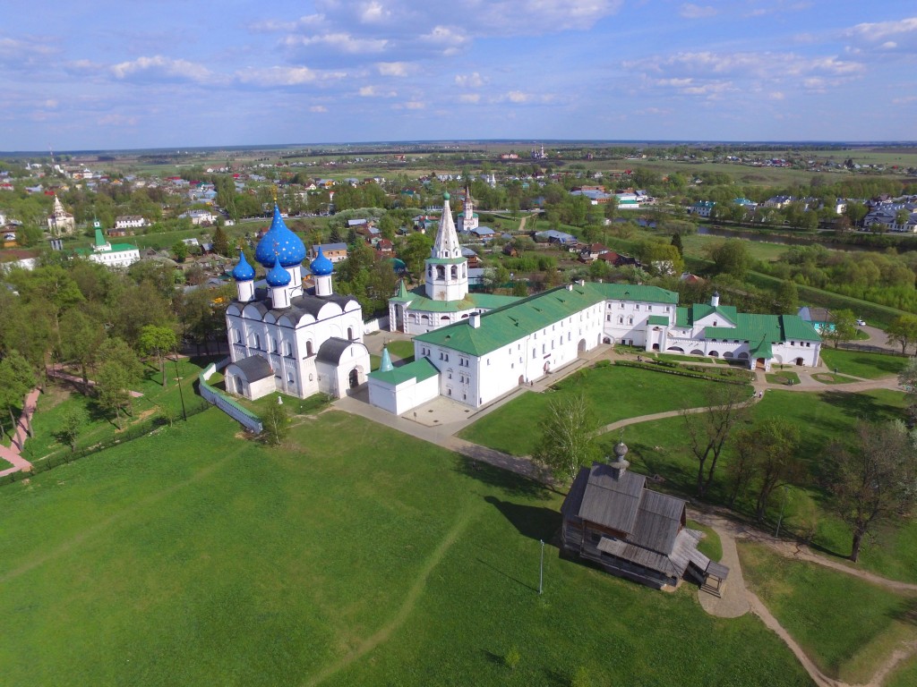 Кремль, Суздаль (Суздальский район, Владимирская область). общий вид в ландшафте, Вид с северо-запада, фото с квадрокоптера
