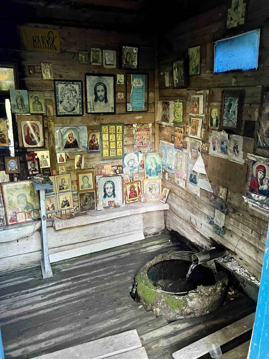 Часовня Смоленской иконы Божией Матери на Александровском роднике, Приокский район (Нижний Новгород, город, Нижегородская область). интерьер и убранство