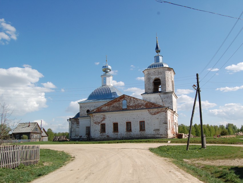 Церковь Михаила Архангела, Сажино (Берёзовский район, Пермский край). фасады
