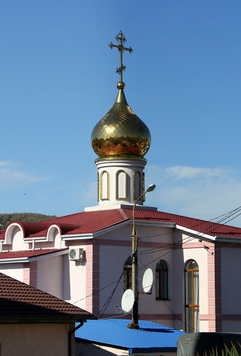 Церковь Николая Чудотворца, Архипо-Осиповка (Геленджик, город, Краснодарский край). дополнительная информация, Духовно-творческий центр при храме.