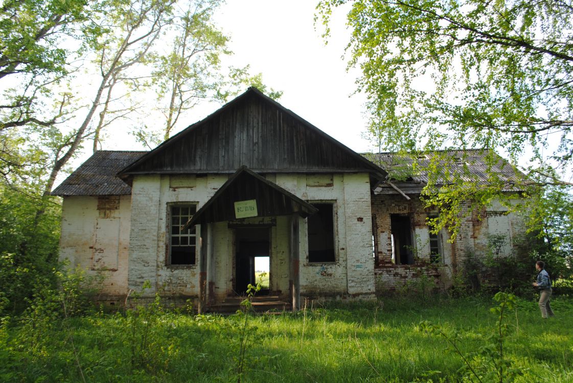Церковь Воздвижения Креста Господня, Сивинское (Алтынцы) (Большесосновский район, Пермский край). фасады