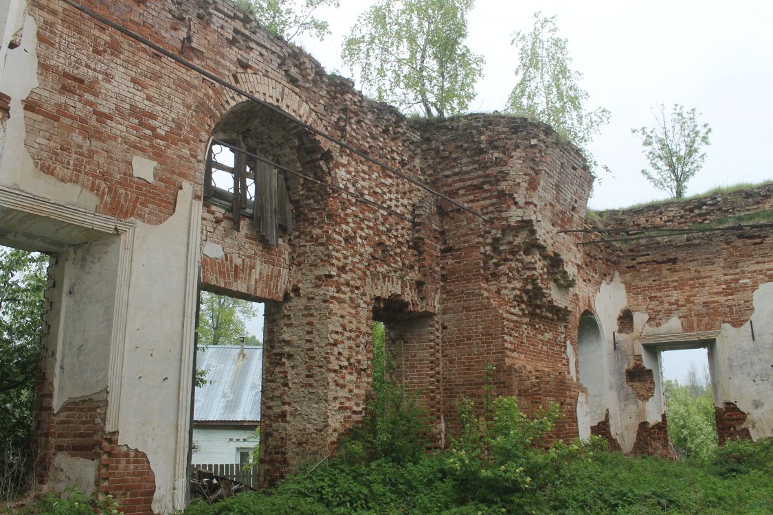 Церковь Петра и Павла, Петропавловск (Большесосновский район, Пермский край). интерьер и убранство