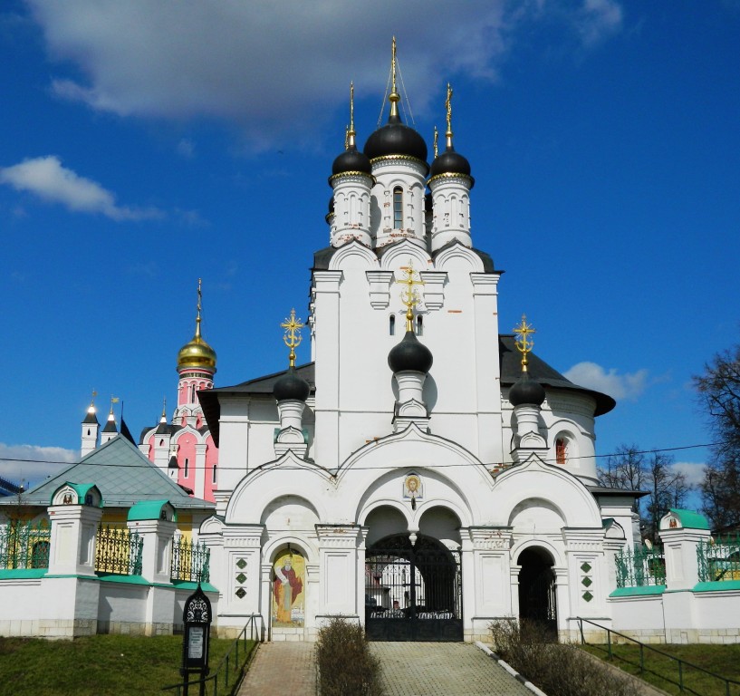 Павловская Слобода. Храм-часовня Иосифа Волоцкого. фасады