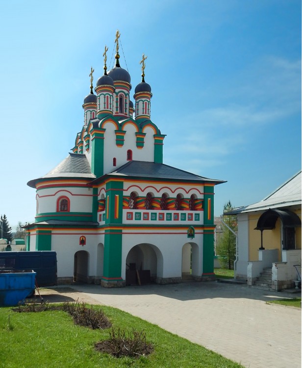 Павловская Слобода. Храм-часовня Иосифа Волоцкого. фасады