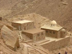 Синайский полуостров. Церковь Иоанна Предтечи при пещере Иоанна Лествичника