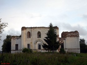 Бураково (Купецкий погост). Церковь Покрова Пресвятой Богородицы