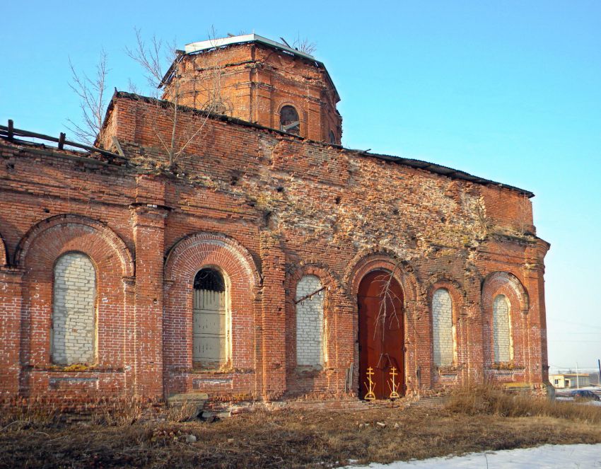 Церковь Михаила Архангела, Любостань (Большесолдатский район, Курская область). общий вид в ландшафте