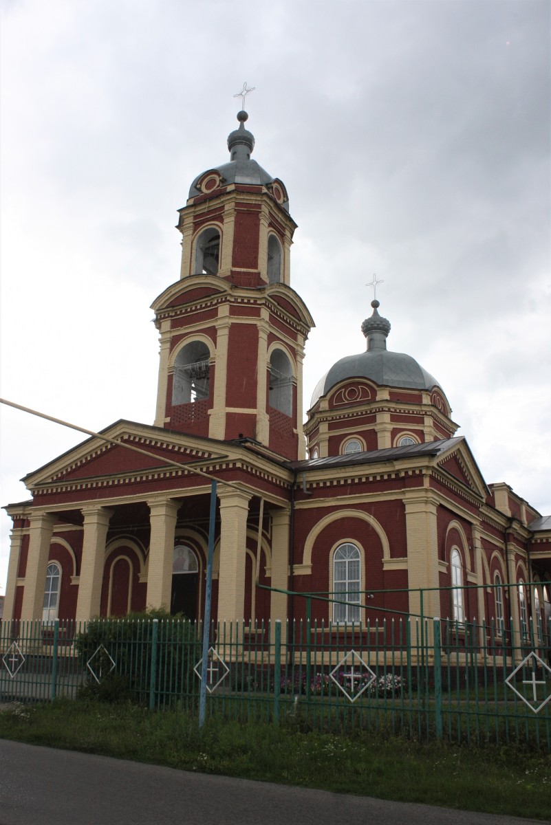 Церковь Параскевы Пятницы, Песчаное (Беловский район, Курская область). фасады