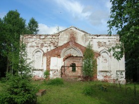 Васильевское. Церковь Василия Великого